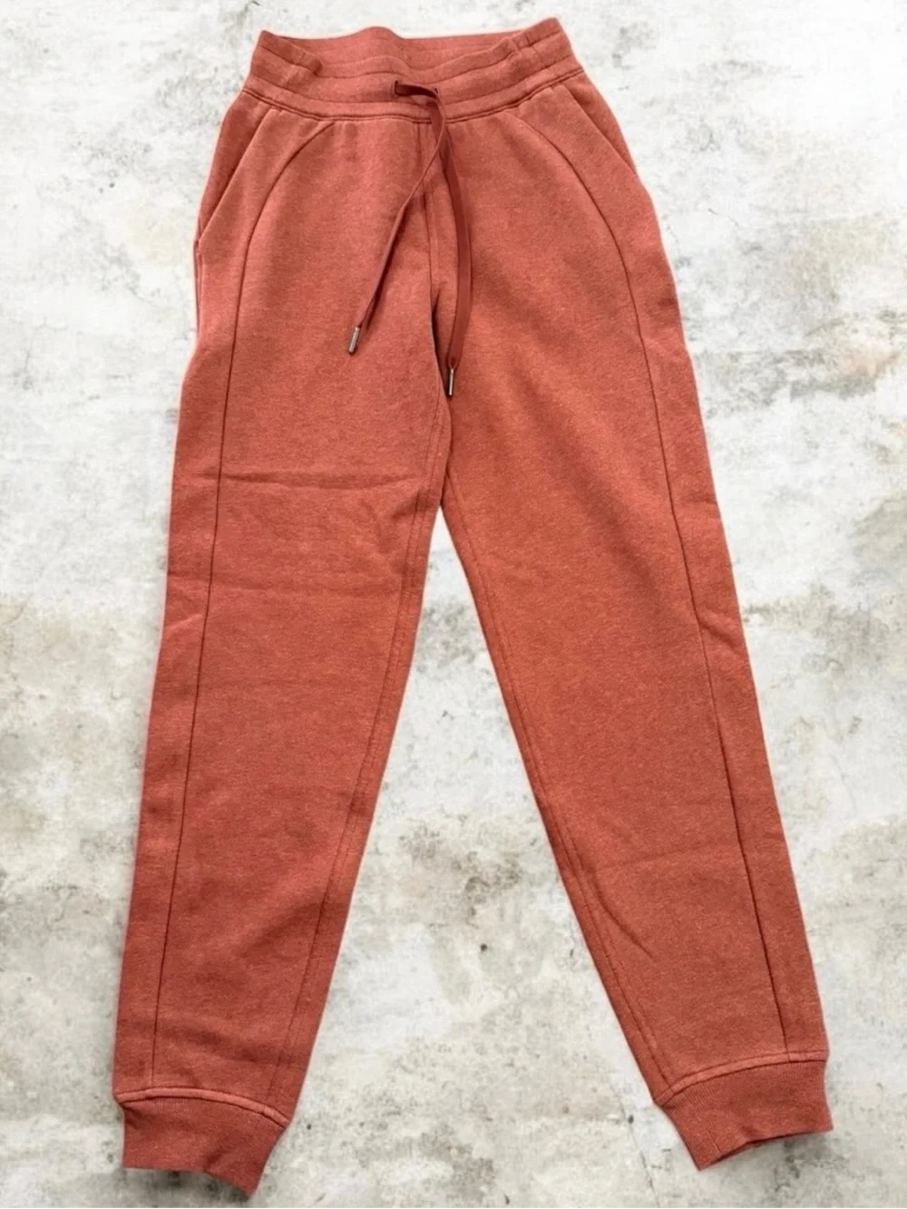 Lululemon Scubba HR Jogger LW5EYYS Colorway Burnt Orange DBRH Women's Sz 2